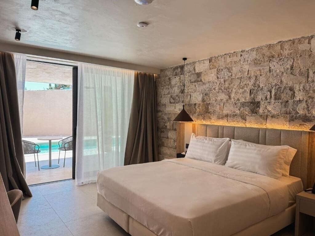 Фото Drymades Inn 4*