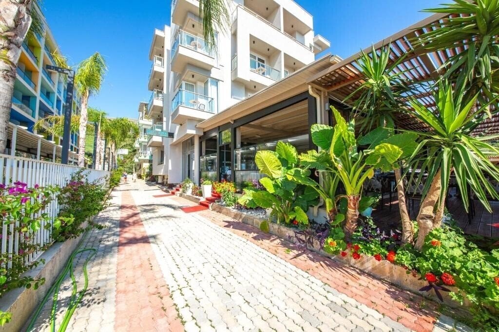 Готель Hotel Royal 3*