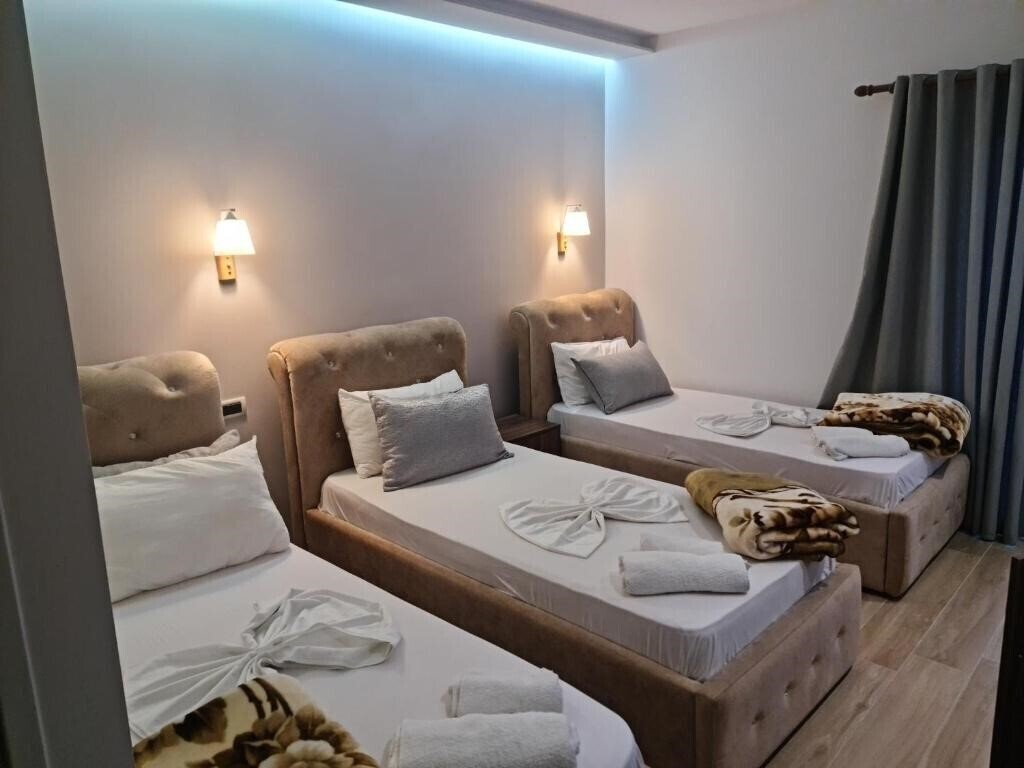 Картинка Alba Gert 3*