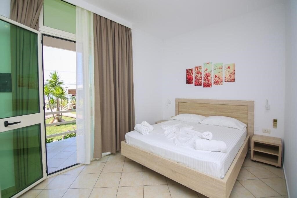 Зображення Hotel Jon (ex. Jon) 3*
