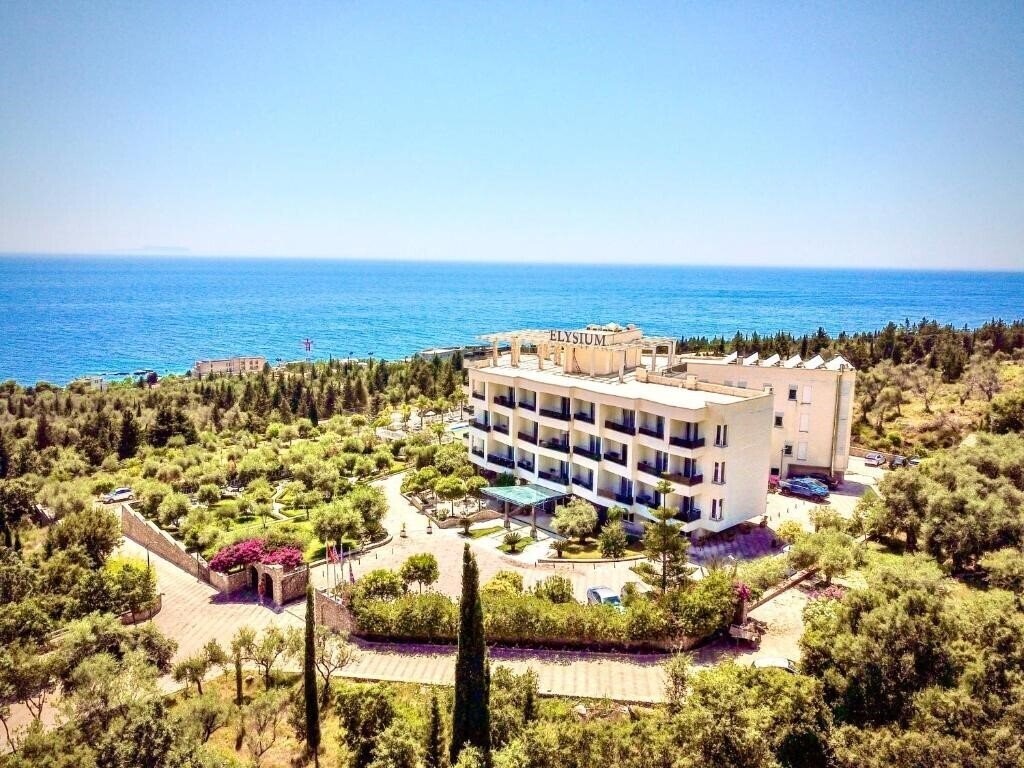 Готель Elysium 5*