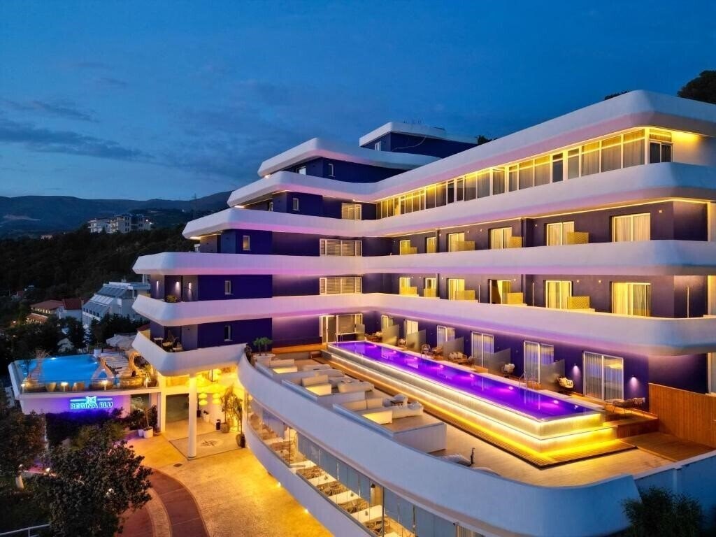 Готель Regina Blu 5*