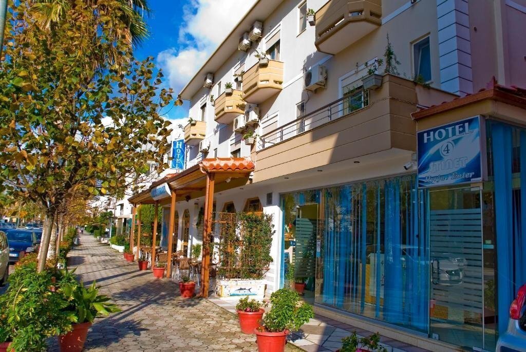 Фото Hotel 4 Stinet 3*