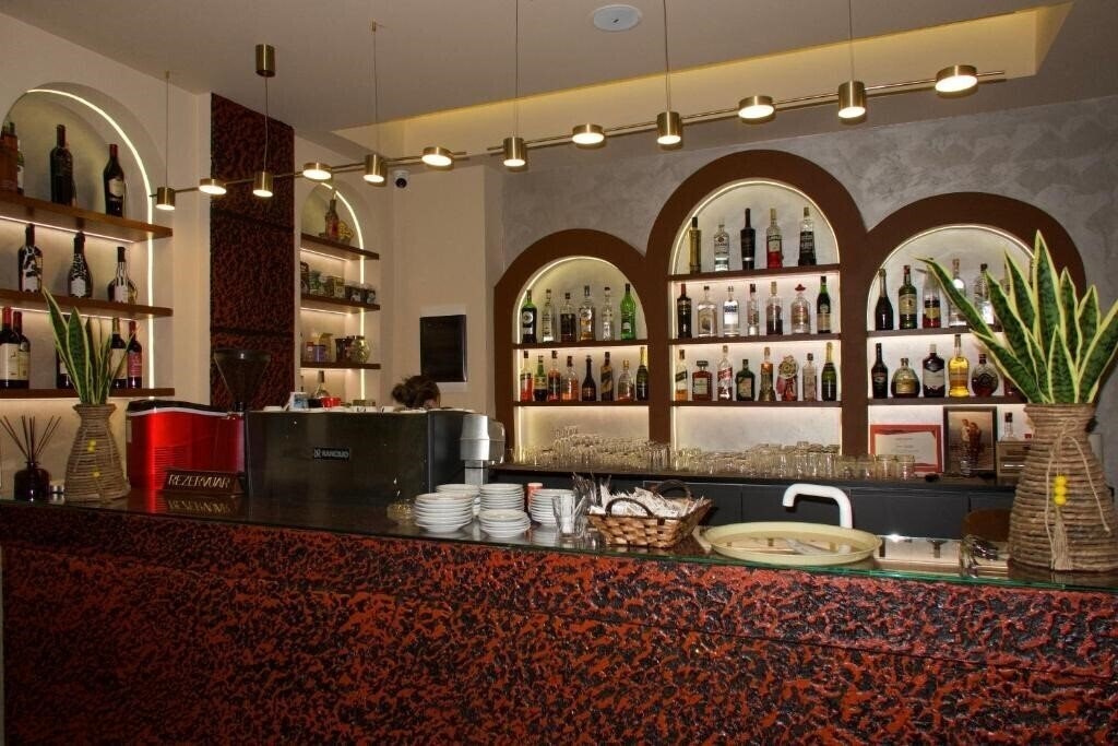 Фото Hotel Frida Himare 2*