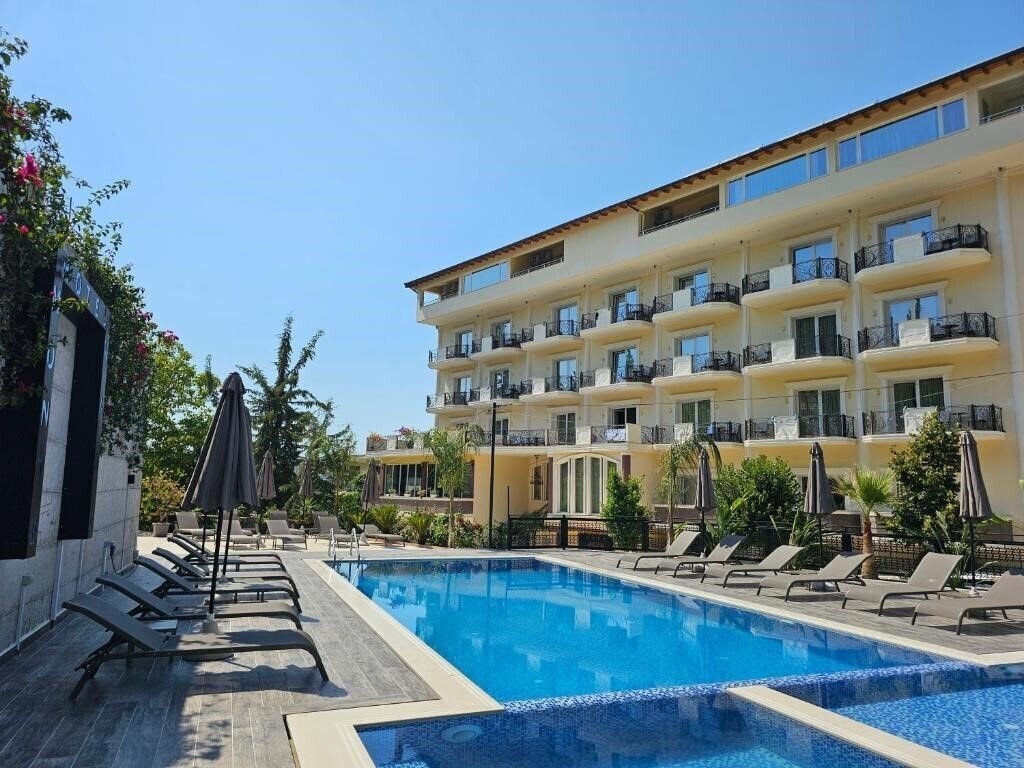 Готель Monte Mare Hotel 4*