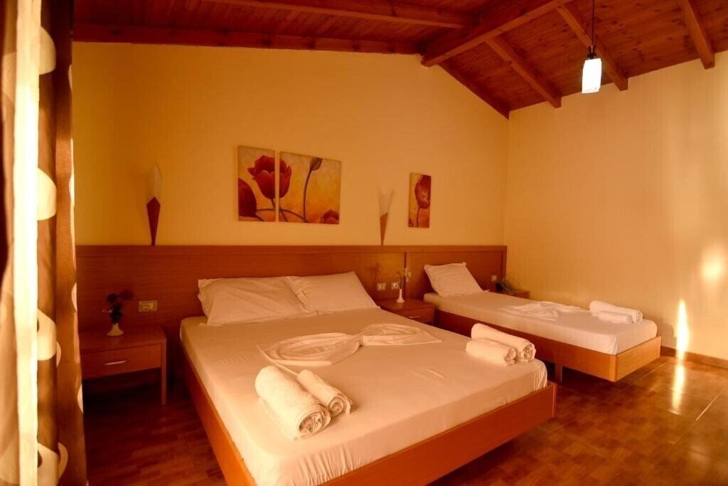 Фотографія Hotel Ramosaco 3*