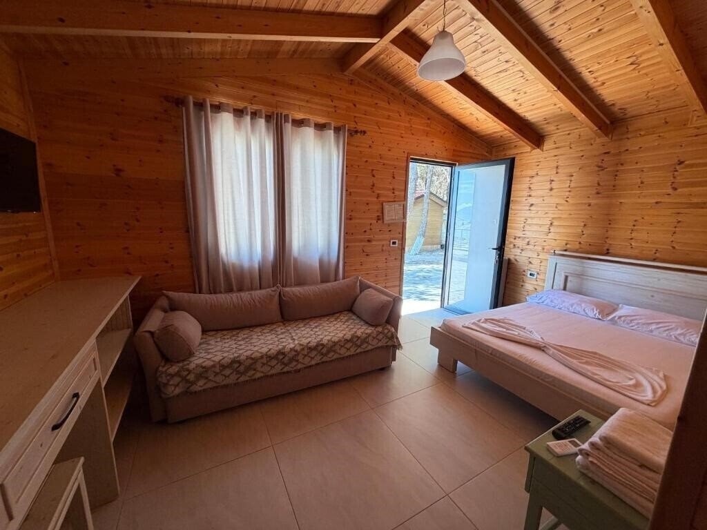Фото Kompleksi Algedi апартаменты