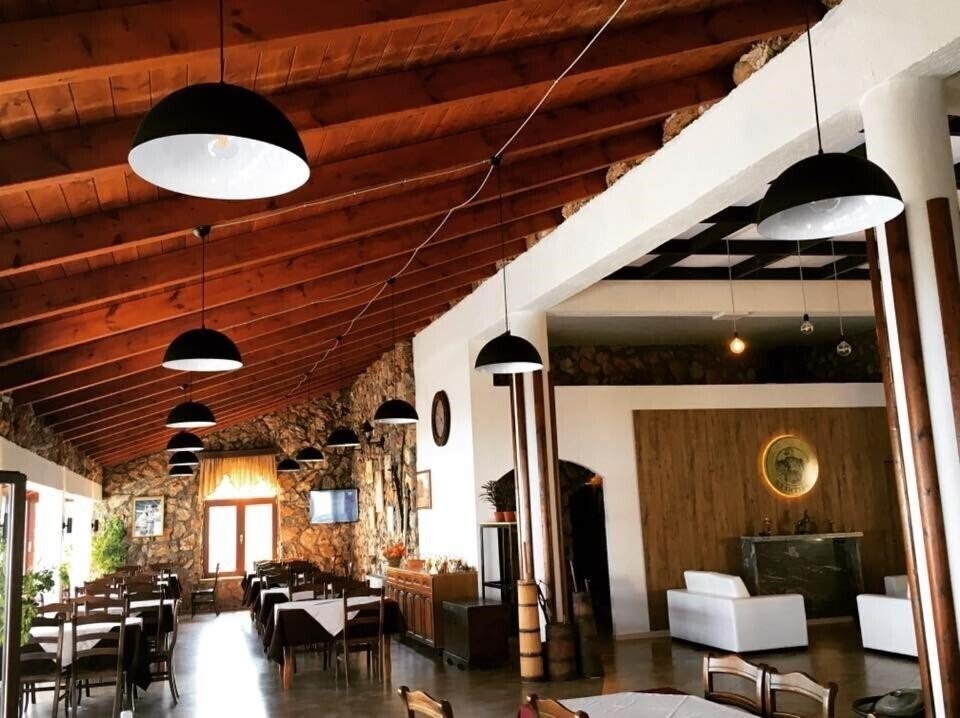 Фотография Hotel Keshtjella 3*
