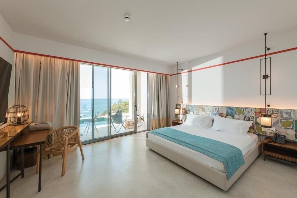 Готель Folie Marine 4*