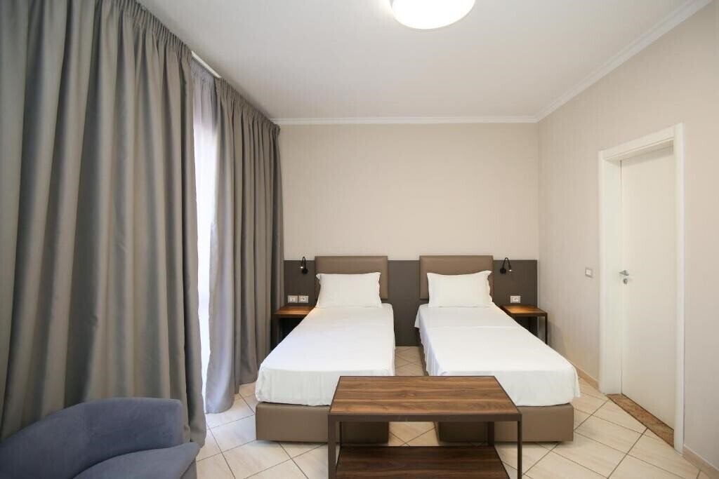 Фото Regina Garden 4*
