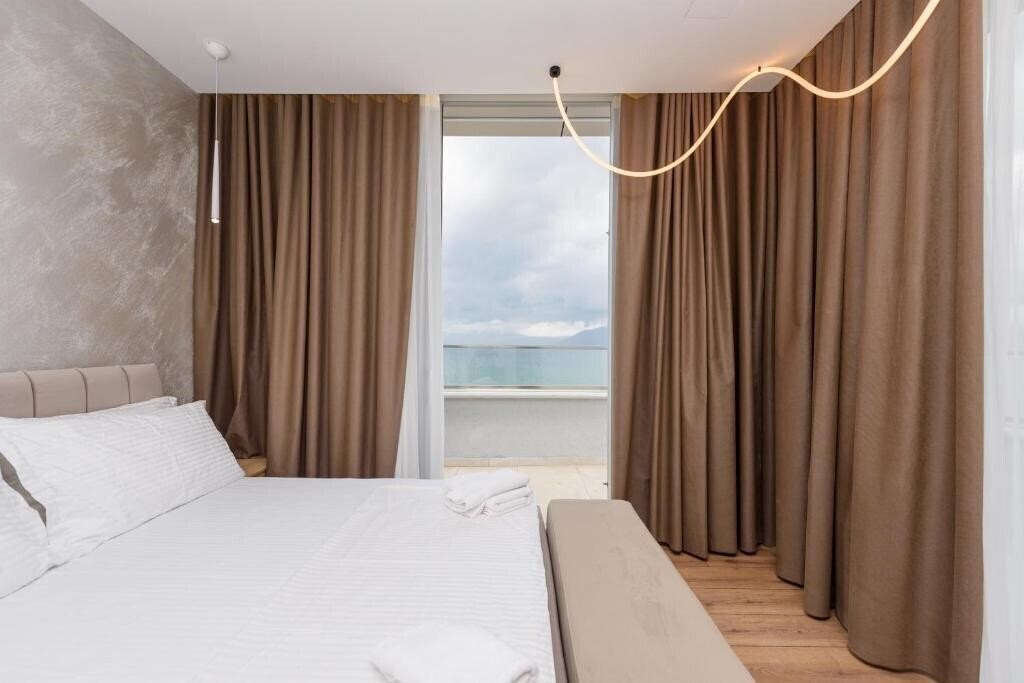 Картинка Sea & Sand Hotel 4*