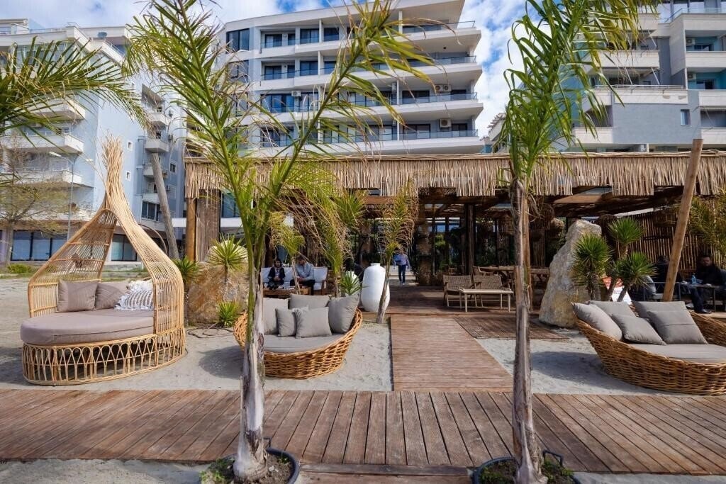 Готель Sea & Sand Hotel (ex. Noar Terrace Hotel) 4*