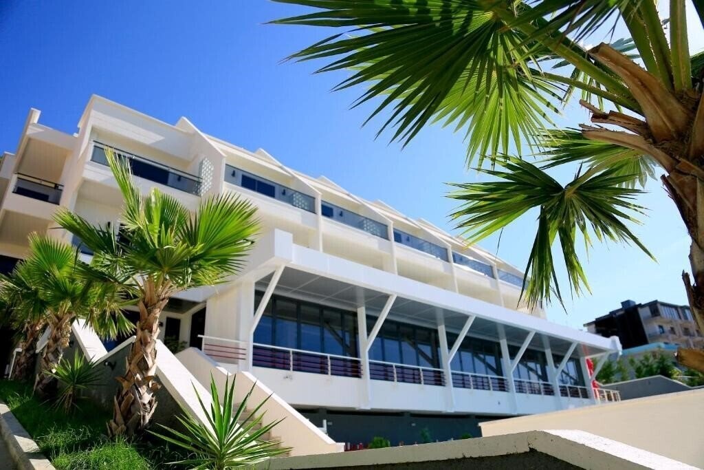Готель Hotel Piccaso 4*