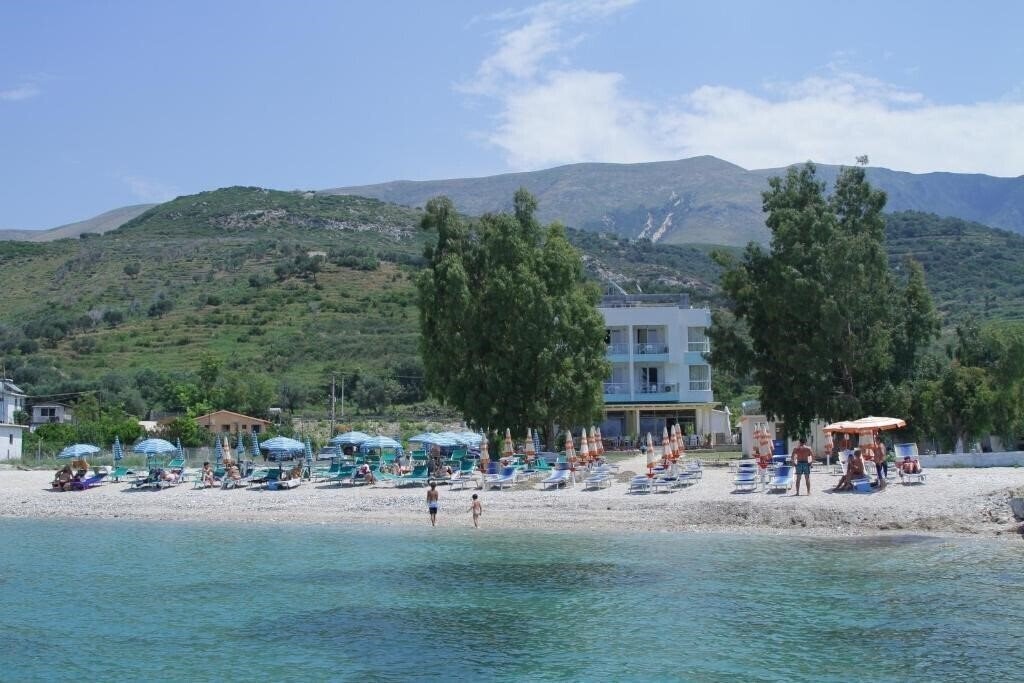 Картинка Garden Hotel 3*