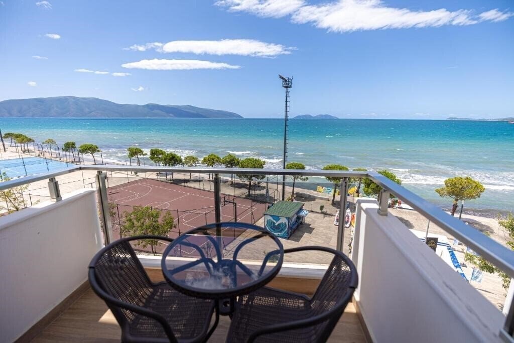 Готель Navy Hotel 4*