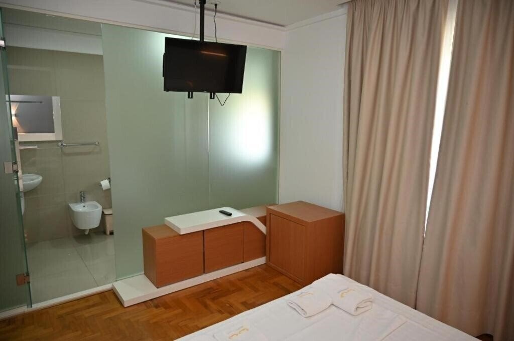 Фото Hotel Thea 4*
