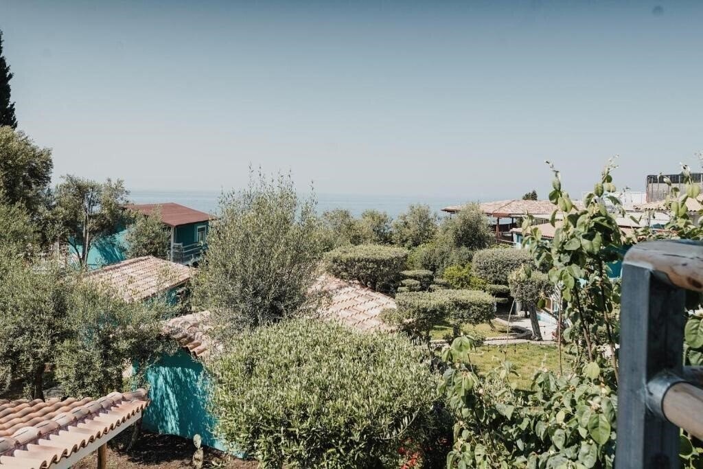Картинка Drymades Bungalows 4*