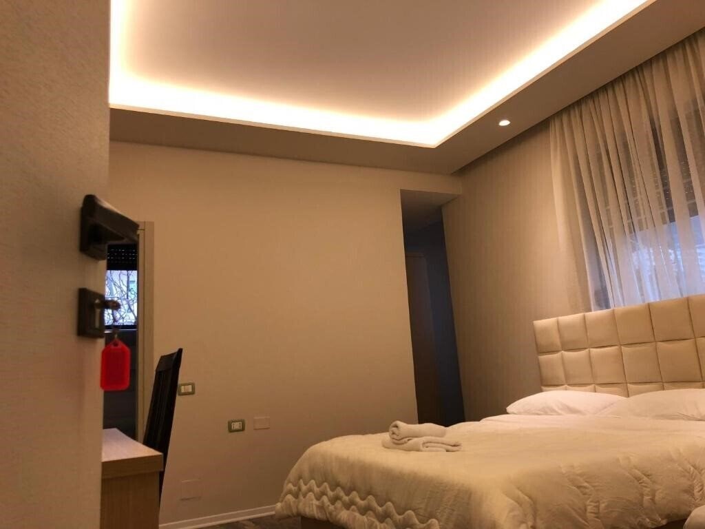 Картинка Hotel Lungomare Vlore 3*