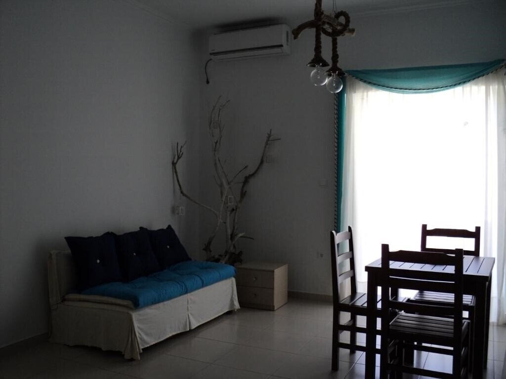 Фотографія Kosteli Villa 3*