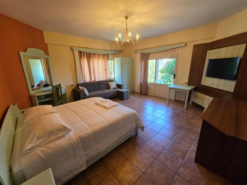 Фото Olivet Hotel 3*