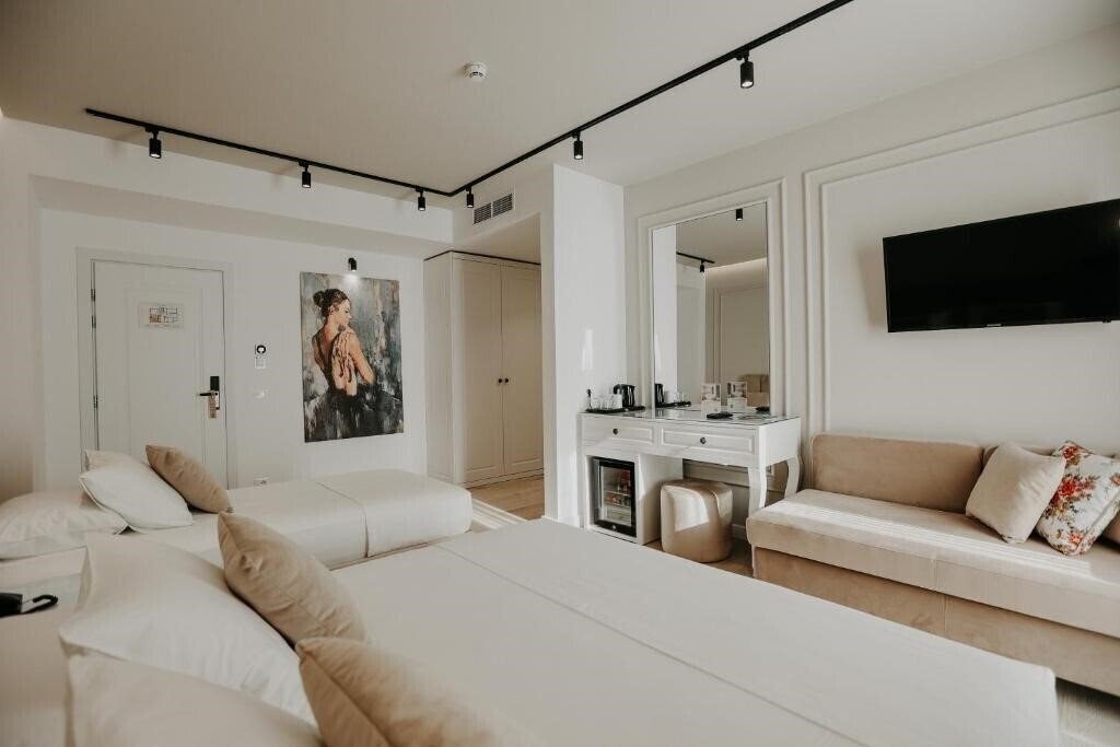 Фотографія Seaside Hotel 4*