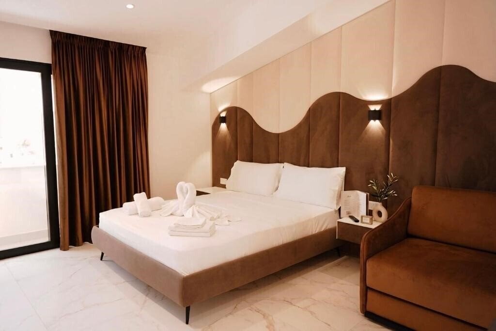 Готель Villa Solis 3*