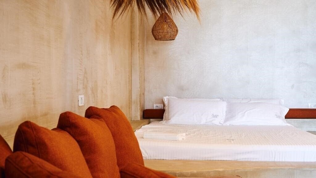 Фото Azar Luxury Suites 3*