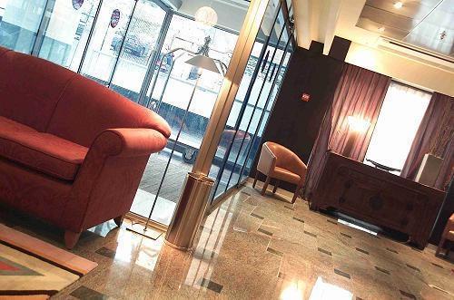 Фото Carlton Plaza 5*