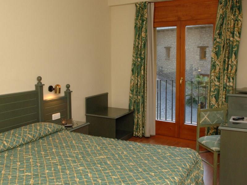 Фотография Sant Jordi 2*