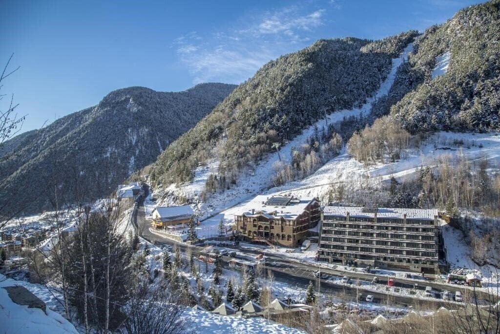 Изображение Hotel Yomo Patagonia (ex. Patagonia Atiram, Husa Patagonia) 4*