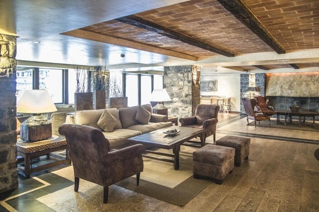 Изображение Hotel Yomo Patagonia 4*