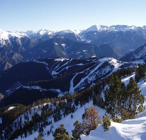 Отель Somriu Comapedrosa 3*