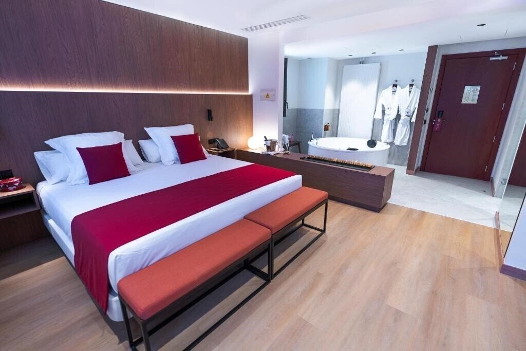 Готель SPA Termes Carlemany 4*
