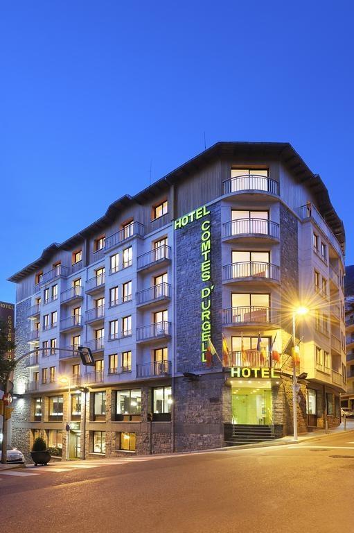 Отель Kyriad Andorra Comtes D’Urgell 3*
