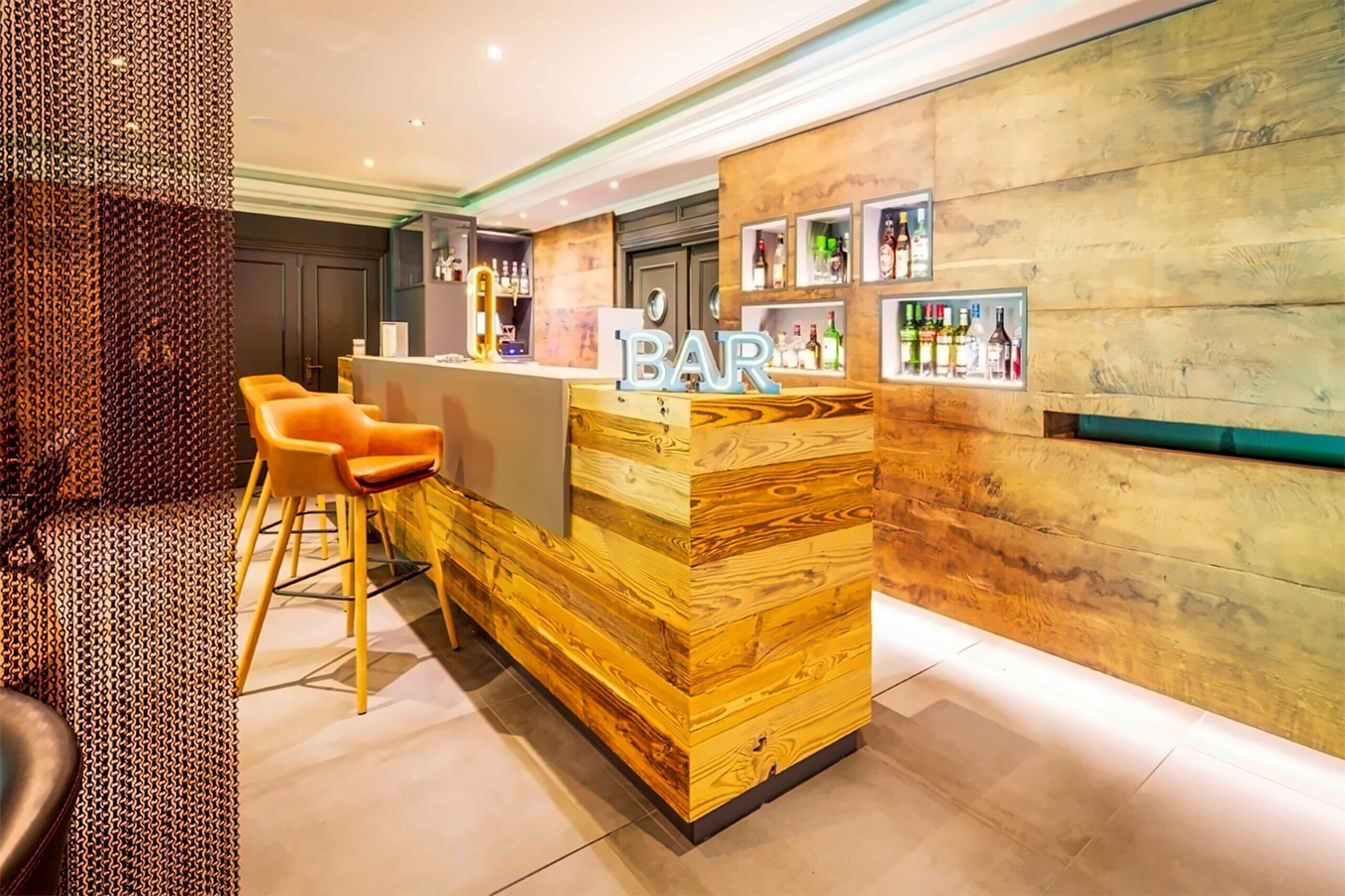 Отель Abba Xalet Suites 4*