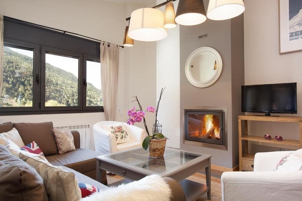 Отель Tarter Mountain Suites 4*