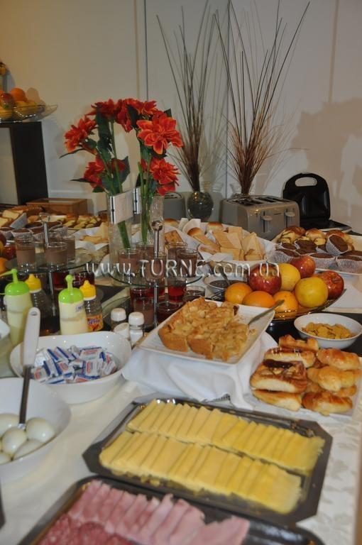 Отель Europlaza 3*