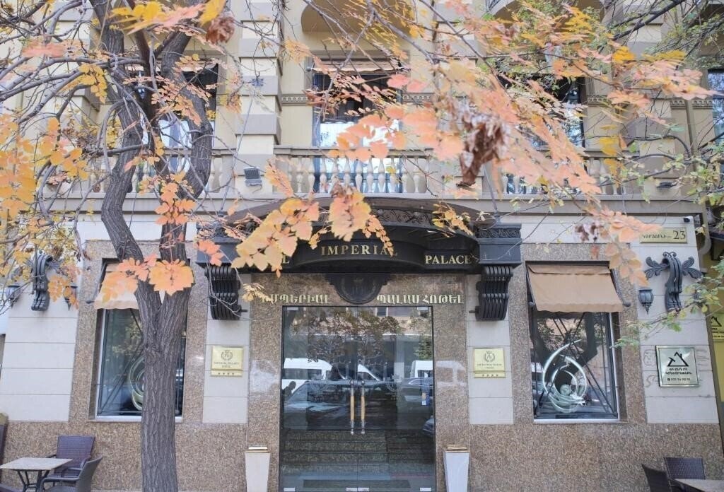 Отель Imperial Hotel Palace 4*