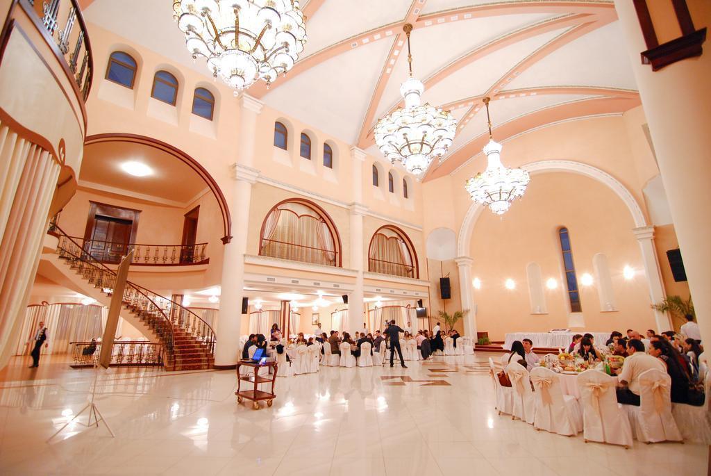 Фотографія Latar Hotel Complex 5*