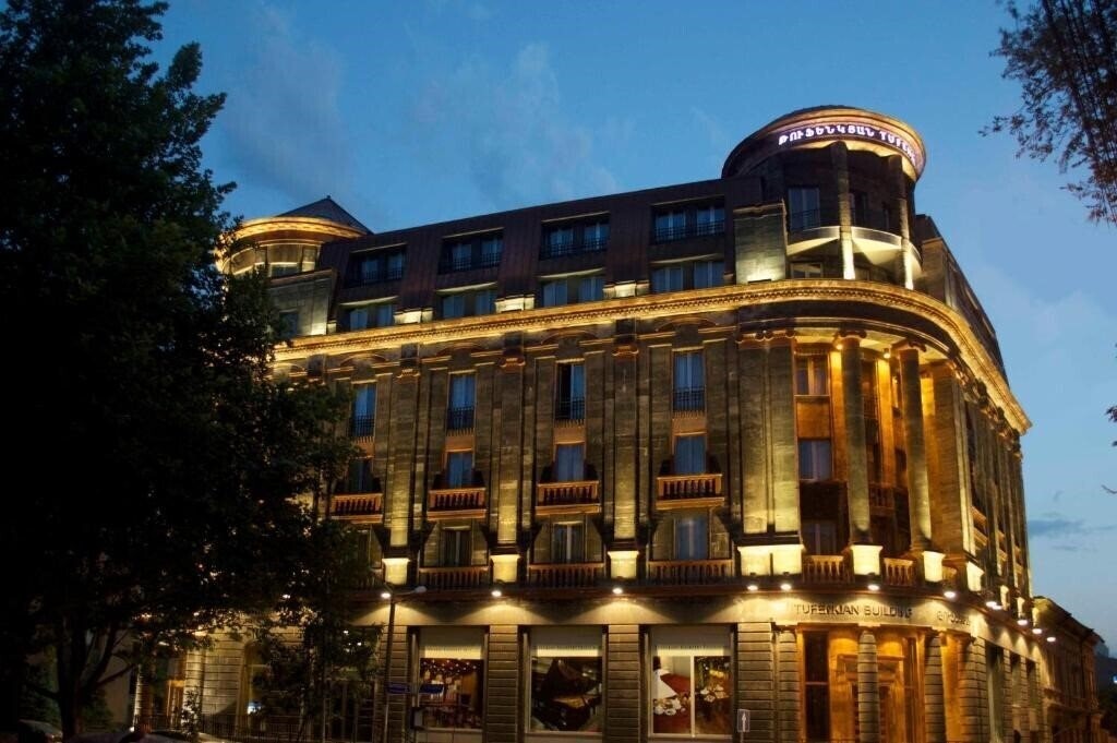 Готель Historic Yerevan Hotel Tufenkian 4*
