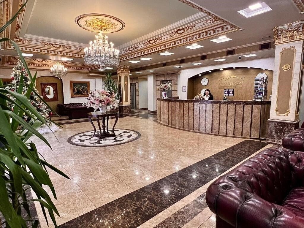 Фотография Royal Plaza 4*