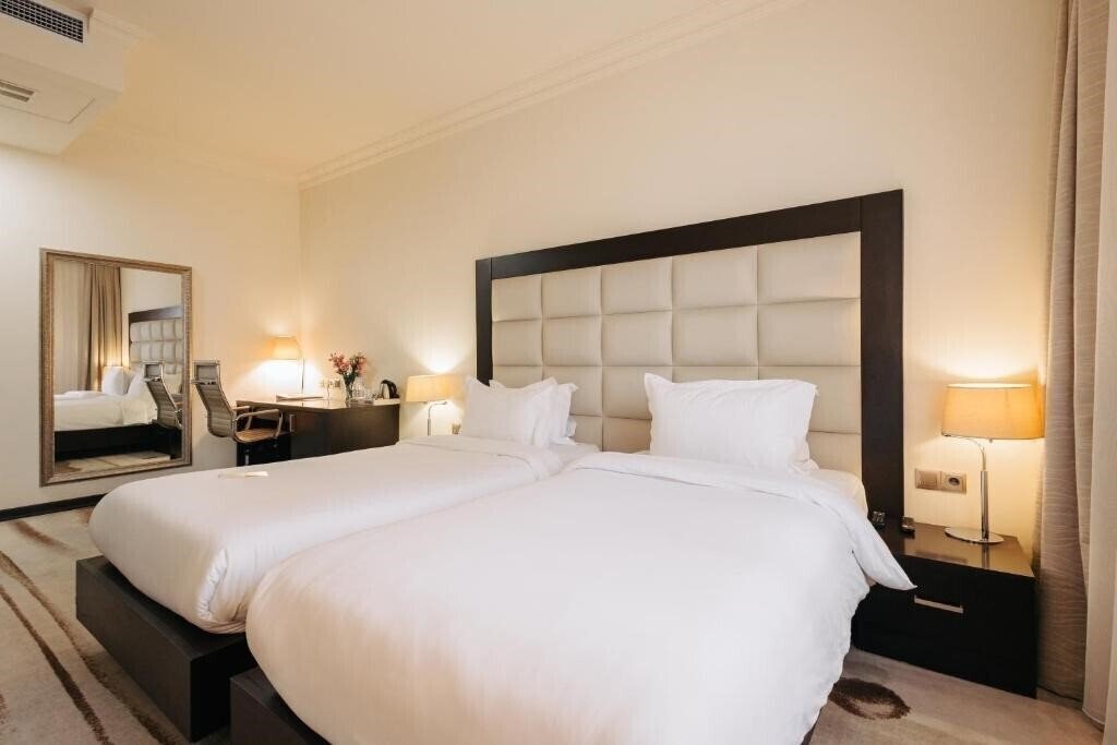 Фото Paris 4*