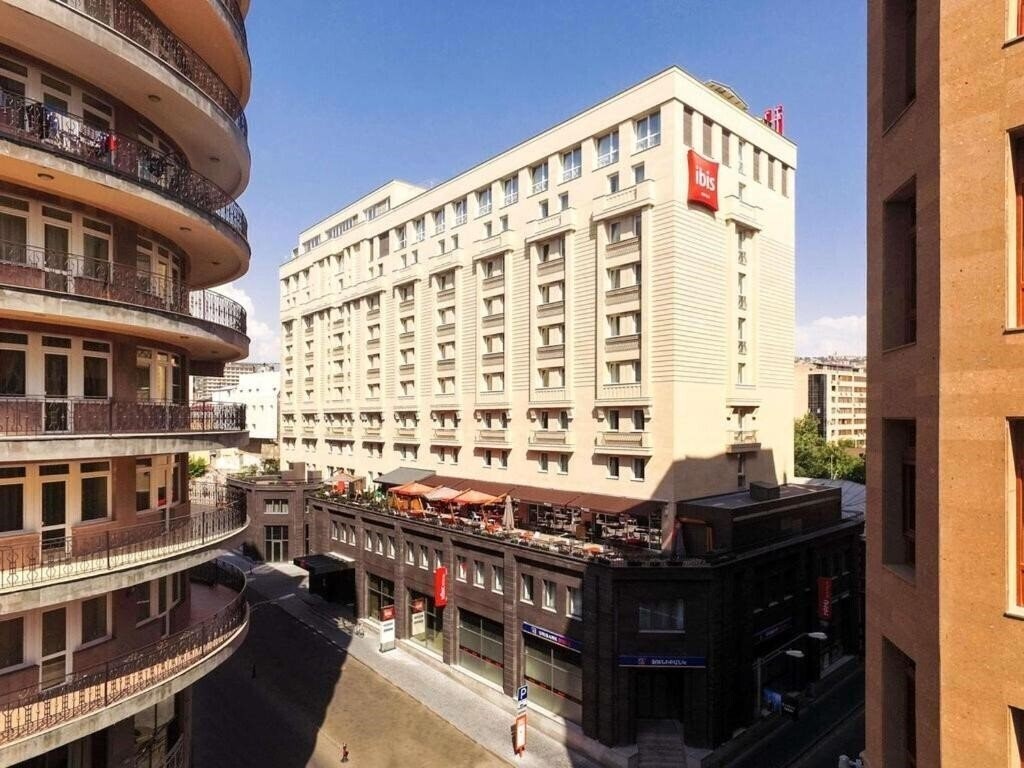 Картинка Ibis Yerevan 3*