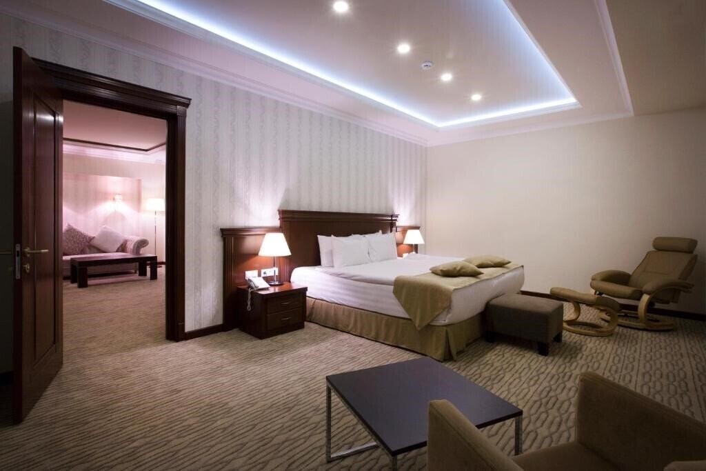 Картинка Central 4*