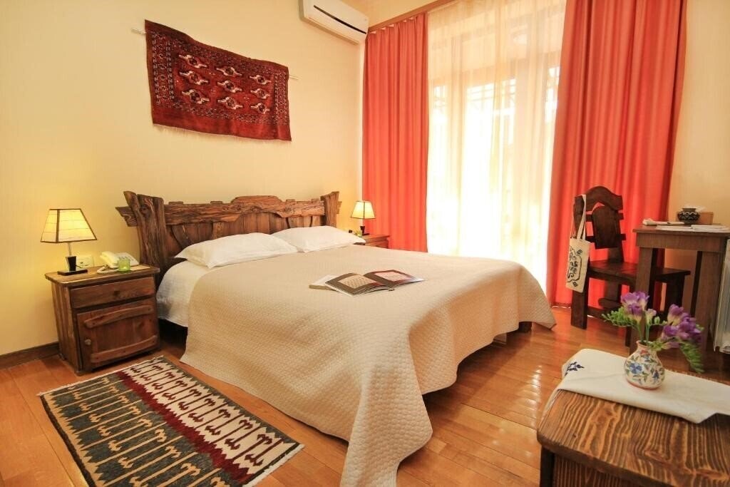 Отель Silk Road Hotel 4*