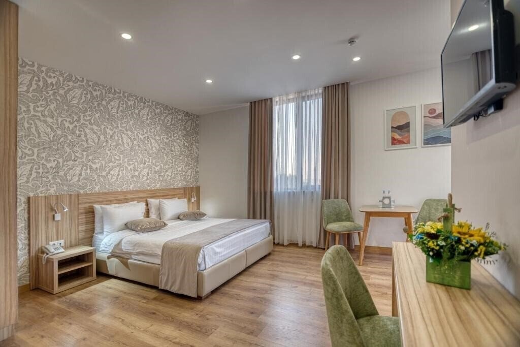 Фото Hotel Orbeli 3*