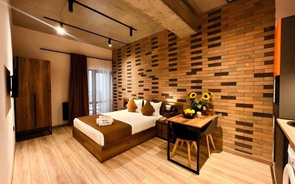Отель Rooms Apart Hotel by Red 4*