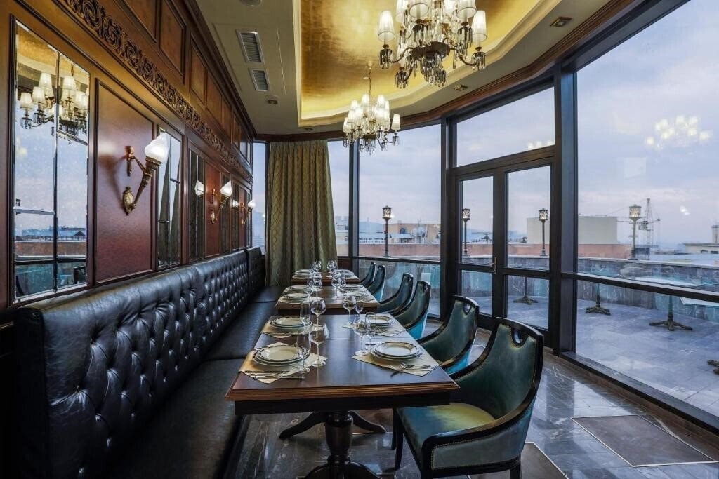 Фото Golden Palace Hotel Yerevan 5*