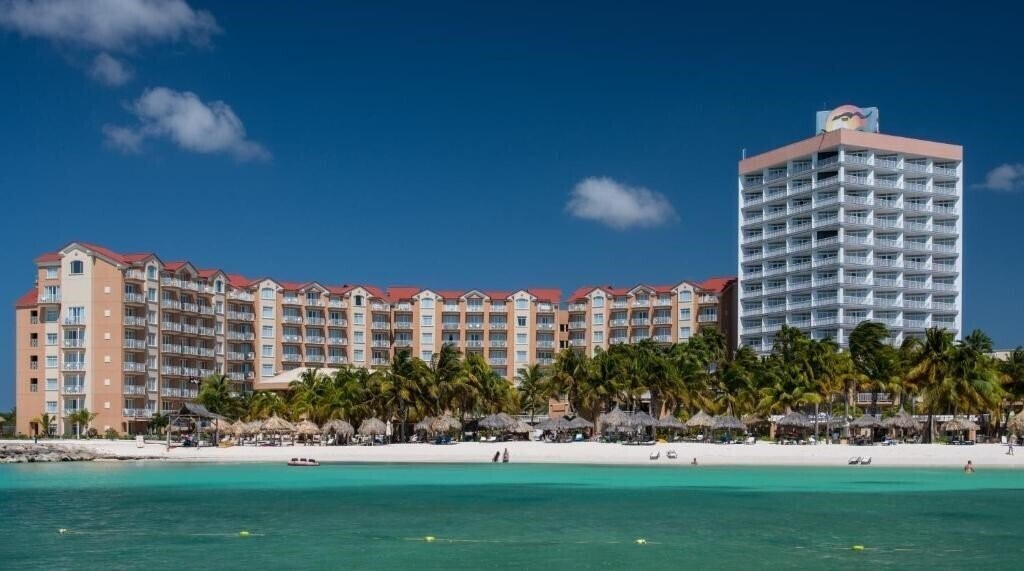 Картинка Aruba Phoenix Beach Resort 4*
