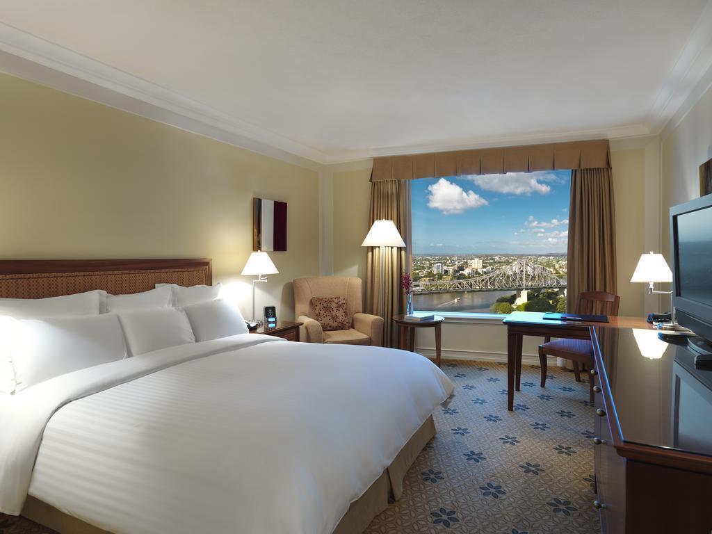 Отель Brisbane Marriott Hotel 4*